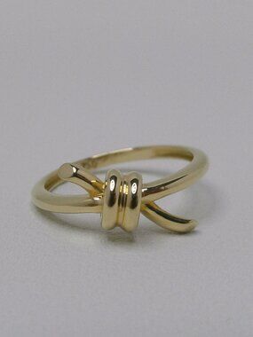 Knot Ring